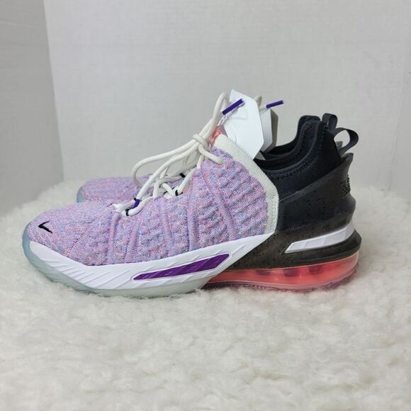 Nike Lebron James XVIII GS Basketball Mens Shoes Size 7 Multi-Color CW2760-900 - Picture 3 of 11